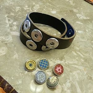 Noosa Amsterdam wrap bracelet with 5 chunks